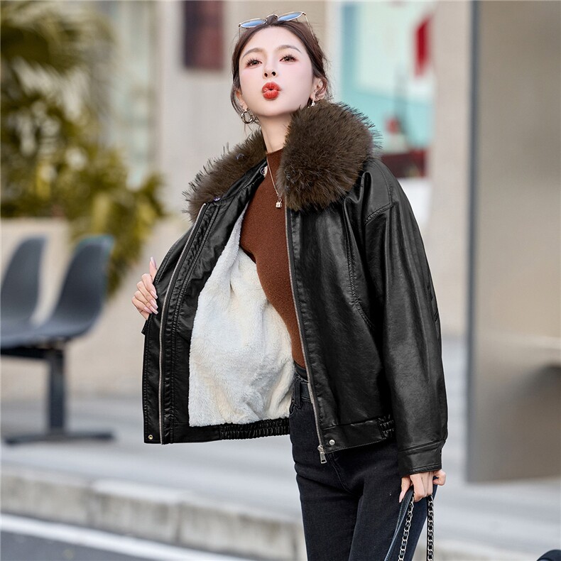 2025冬装新款时尚休闲加绒保暖皮衣外套（毛领可脱卸）,女装皮衣,1C078