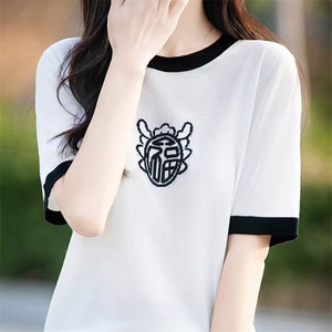 天丝2025春款福字休闲百搭短袖针织T恤女时髦撞色圆领打底衫短袖图片