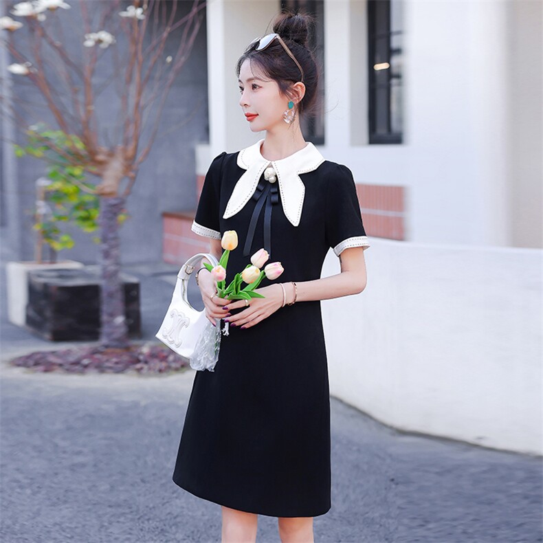 蝴蝶结赫本风连衣裙夏2022年新款女小黑裙收腰显瘦小香风鱼尾裙子,女装连衣裙,辉煌依升