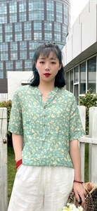 纯苎小衫裤子
时尚风巜川哲4028
风淑女风休闲风图片