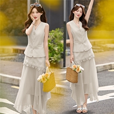 现货现货2026夏季新款轻熟风V领马甲+蕾丝拼接半身裙两件套，女装套装/套裙，伊仟回