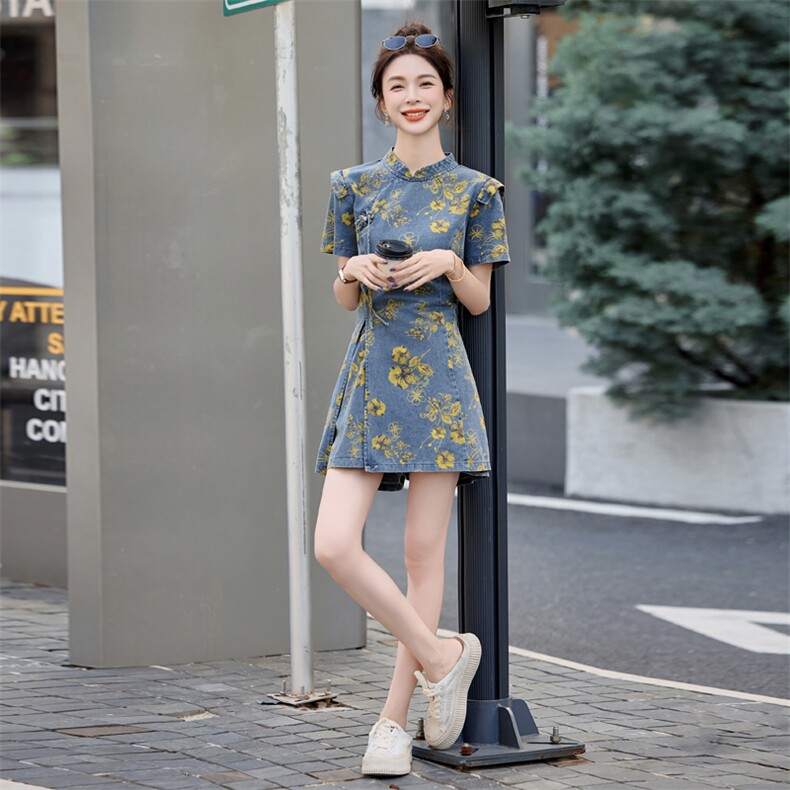 2025夏季新款时尚超好看高级感新中式国风盘扣印花牛仔短裤套装女,女装套装/套裙,依路服饰