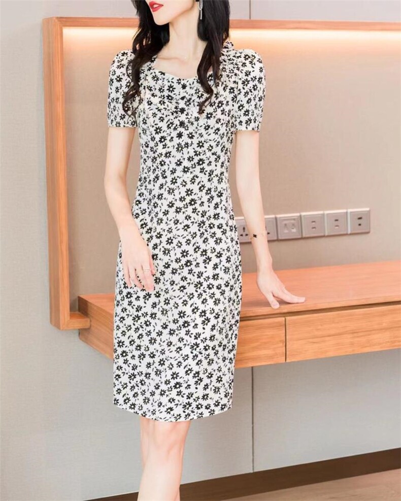 夏季新款，碎花连衣裙，女装连衣裙，那茉