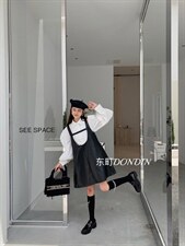 现货立体荷叶袖衬衫?百搭U领pu皮吊带裙，女装衬衫，东町