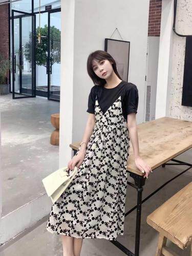 【现货】夏季新款两件套连衣裙，女装连衣裙，芷炫