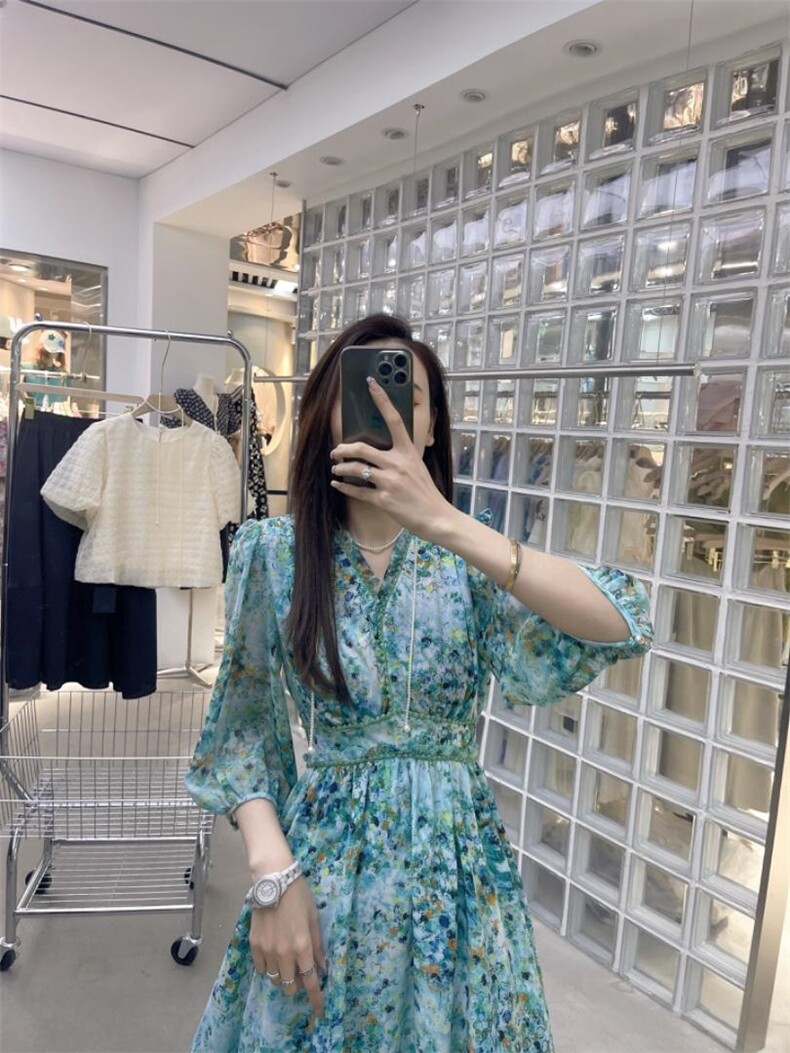 现货，夏季新品超百搭连衣裙，女装连衣裙，挑剔猫