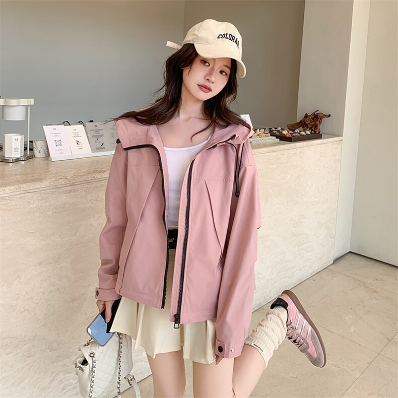 粉色连帽冲锋衣女2025春秋季新款小个子甜美减龄休闲夹克短外套,女装短外套,辉之琳
