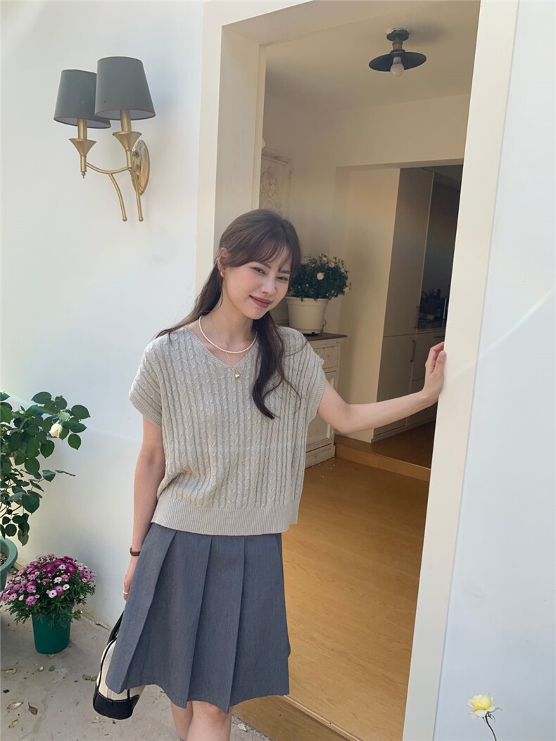 夏季新款短袖t恤女薄款圆领针织宽松百搭半袖上衣,女装T恤,斯尔特羊绒