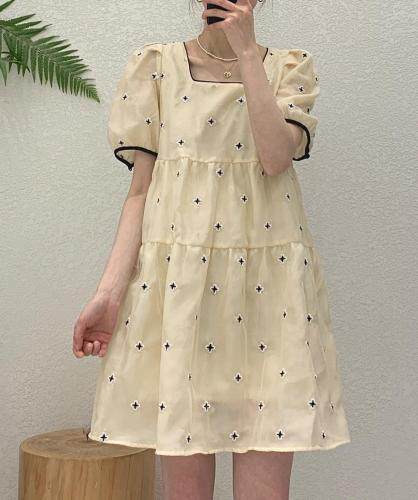 【现货】夏季新款韩版黑边欧纱连衣裙，女装连衣裙，one&two