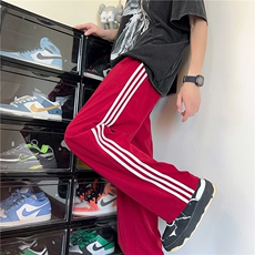 红色