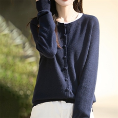 2025年秋季时尚百搭通勤简约休闲圆领包扣开衫，女装羊毛衫，尚雪电商供货