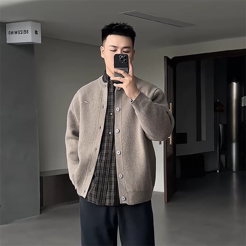 网图84890-P70秋季男士针织开衫外套韩系情侣毛衣纯色简约线衣图片