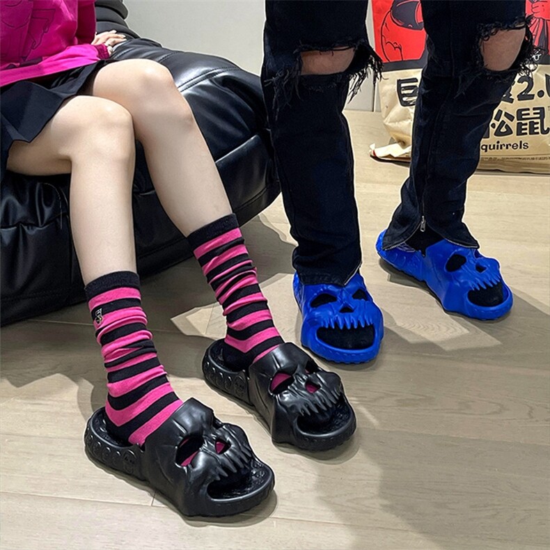 XT6537P29eva凉拖鞋男女春夏季骷髅头居家室内厚底时尚外穿软底图片