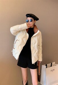 【现货】 2021年秋冬季显瘦宽松加厚保暖白鸭绒羽绒服图片