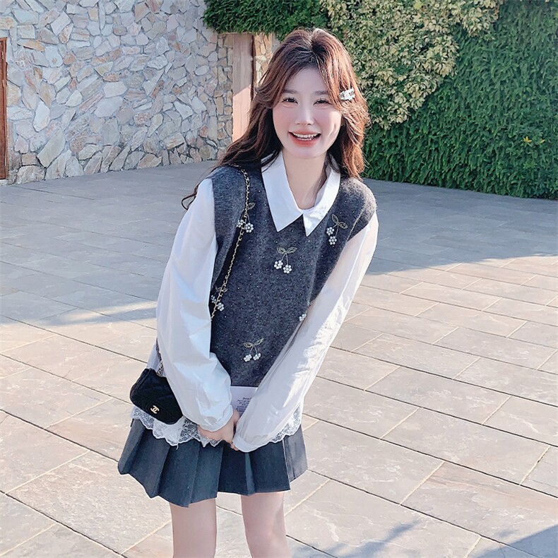 今年流行蕾丝拼接衬衫针织马甲套装女2025春新款学院风叠穿两件套,女装套装/套裙,2C056