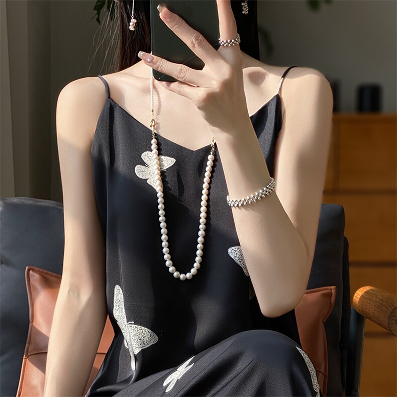法式缎面显瘦V领中长款A型无袖2024年夏季简约连衣裙,女装连衣裙,绒宛羊绒