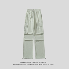 灰色
