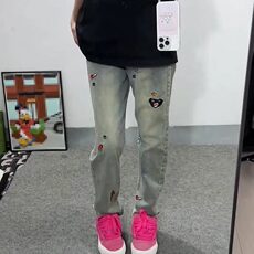 欧美潮牌2025春夏刺绣牛仔裤男士休闲修身水洗做旧弹力时尚小，男装牛仔裤，星座218-1（原230）
