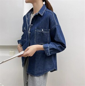 牛仔衬衫大量上新图片