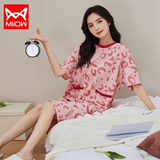 2025年秋季豹纹女士粉色睡裙圆领短袖中裙时尚百搭，睡衣套装，泰合衣坊