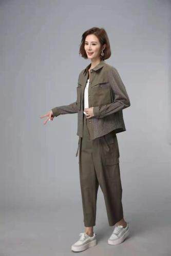 采用欧陆风格加以复古处理，将面料运用到颇感独特气质，，其它，欧优