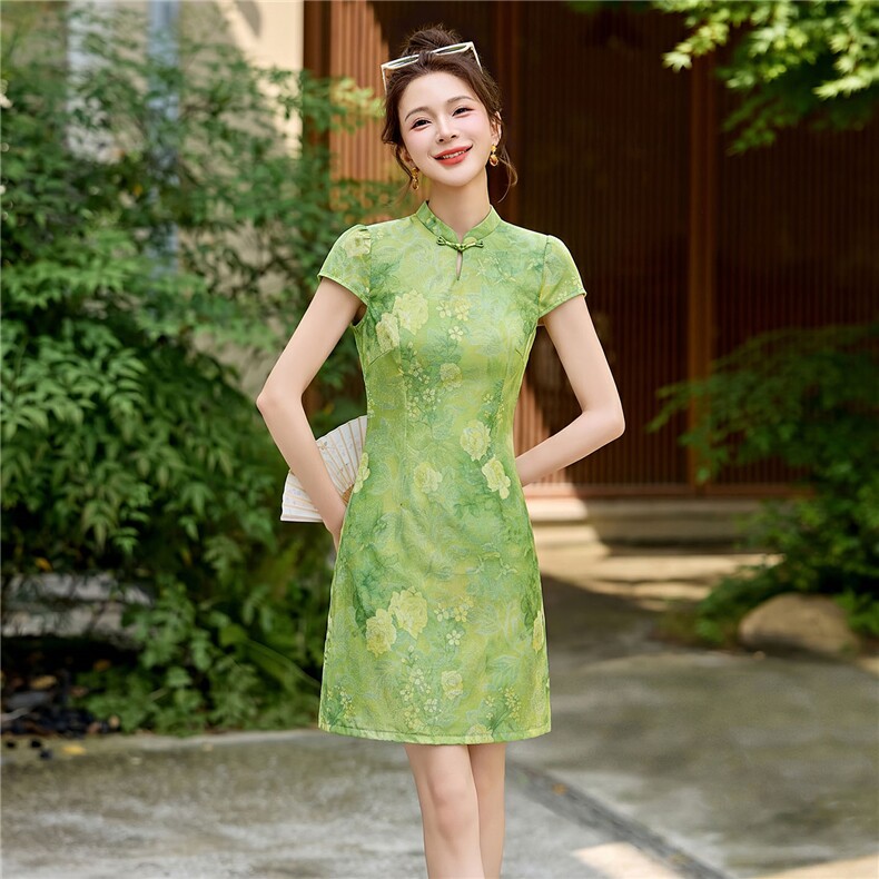 新中式改良旗袍连衣裙女夏2026新款高级感小个子精致提花裙子,女装连衣裙,丽影随形