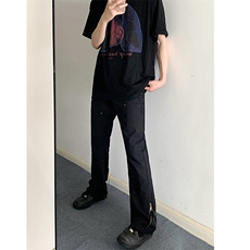 黑色