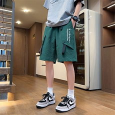 绿色