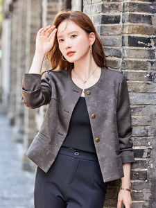 现货2025秋装新款休闲印花气质短款外套小西装女图片