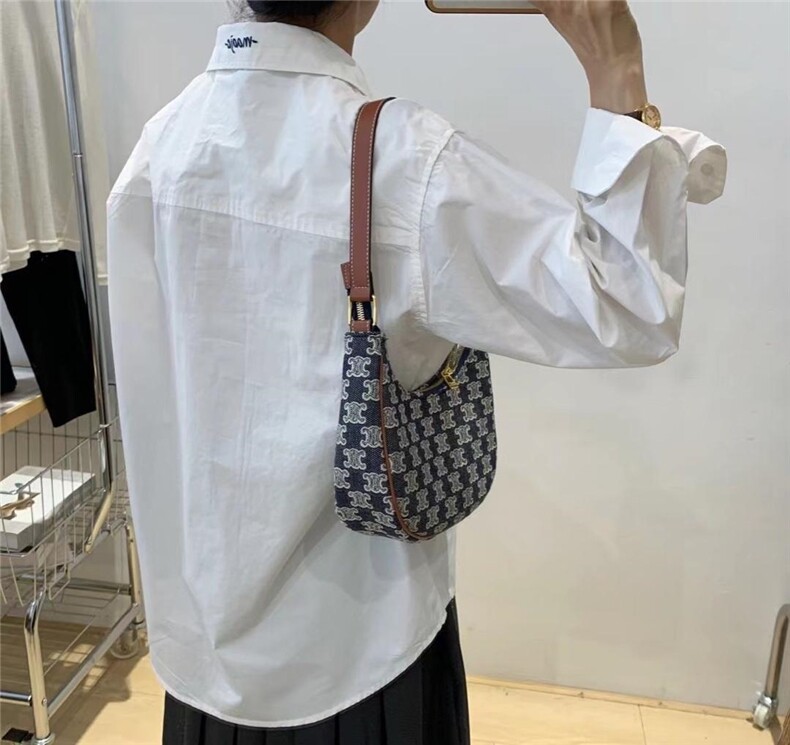 【素妮】2022新款刺绣衬衣，其它，素妮