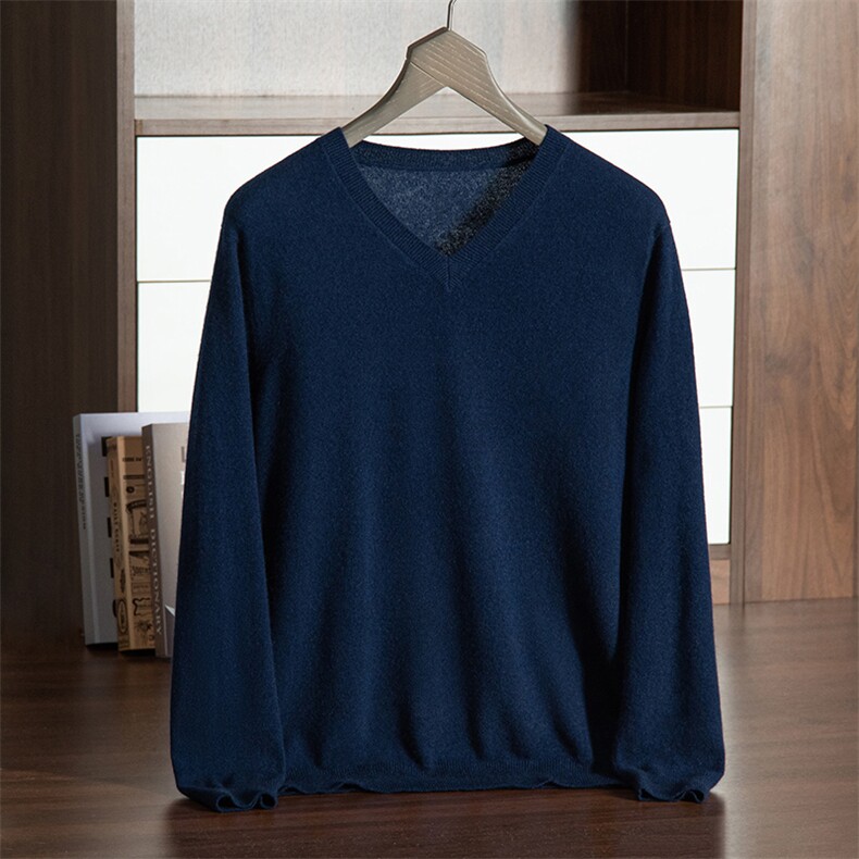 高品质男士羊绒V领套衫经典蓝色舒适保暖时尚百搭，男装羊绒套衫，牧群羊绒