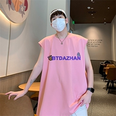 粉红色