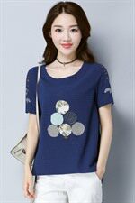 2021年夏季短袖宽松常规圆领甜美T恤时尚气质简约优雅韩版百搭街头，女装T恤，丽影随形