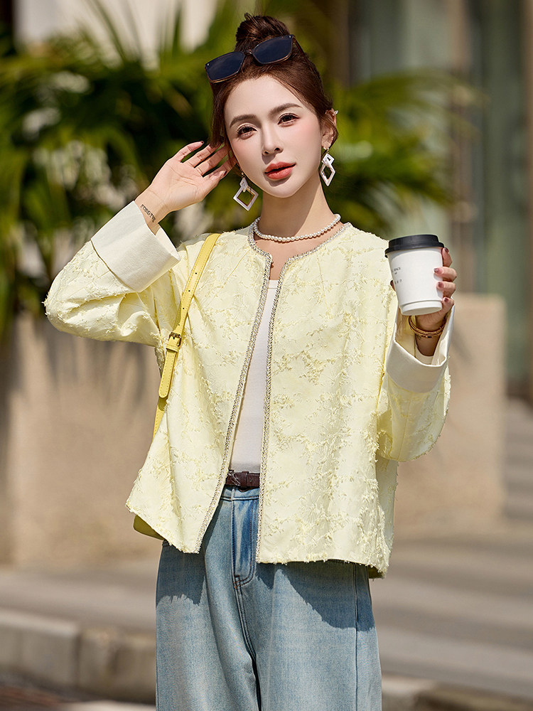 黄色显白超好看提花短外套女2025春装新款小香风时尚气质减龄上衣,女装短外套,布芭啦