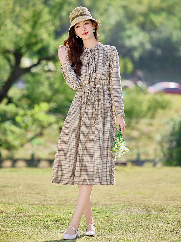 高端纯棉长袖连衣裙中长款2026新款女春秋洋气减龄显瘦格子衬衫裙,女装连衣裙,水衣源