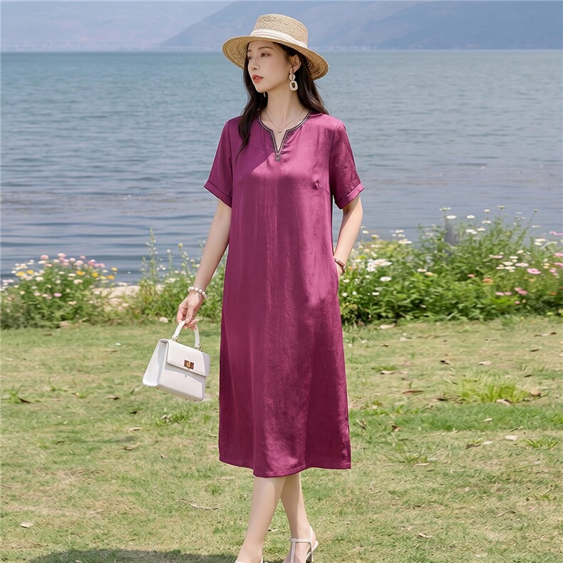 现货秒发刺绣洋气高端裙气质连衣裙夏季新款宽松口袋中长裙女,女装连衣裙,韩蔻秀