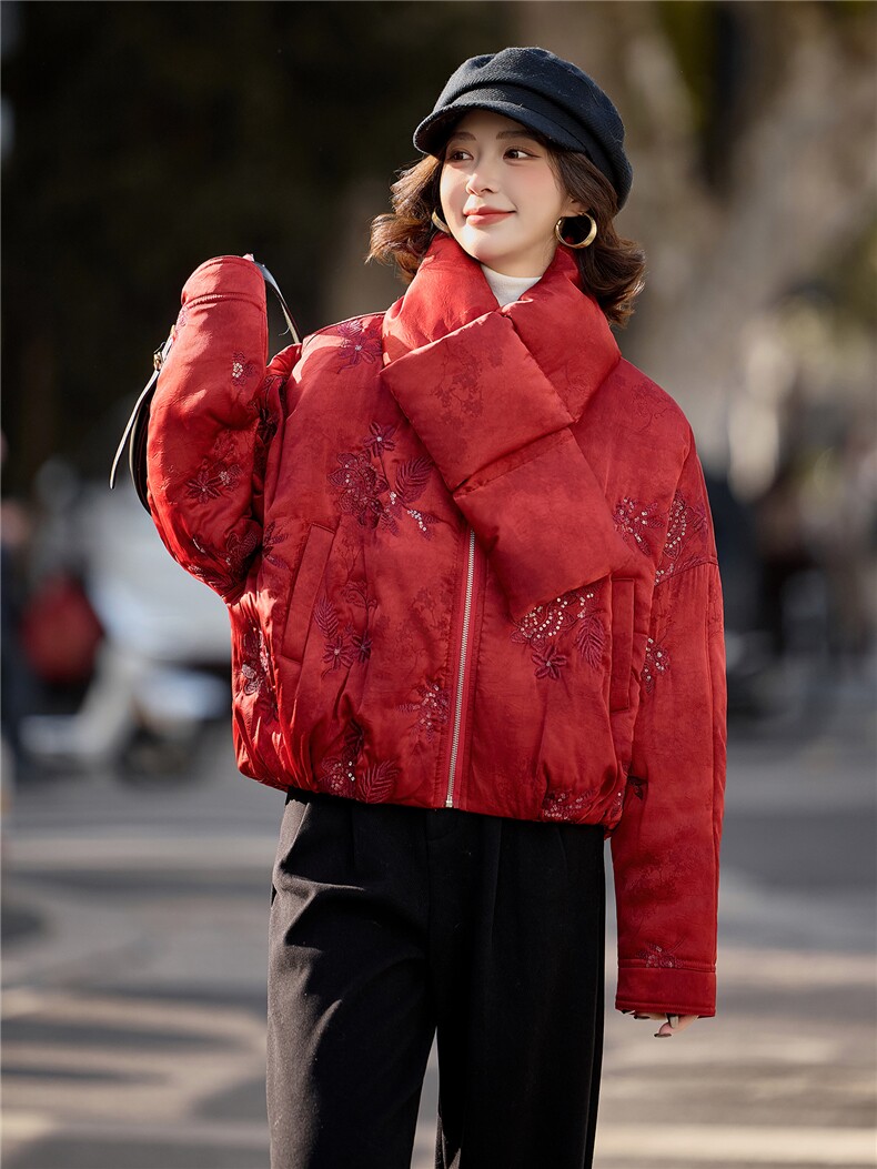 水衣源889款刺绣带围脖短款夹棉棉服外套女,女装棉衣/棉服,水衣源