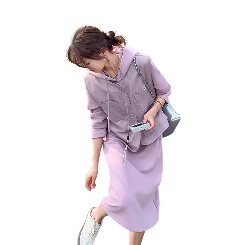 温柔系穿搭紫色休闲连衣裙女春新款工装马甲宽松减龄卫衣裙,女装连衣裙,2C029