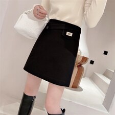 呢料短裙，其它，秀禾