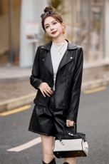 海宁皮衣女2024秋冬修身仿绵羊皮女士短款皮夹克小个子气质皮外套，女装皮衣，美拉德工厂直营店