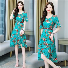 2021新款女气质显瘦法式高腰V领复古仙碎花松紧腰连衣裙送腰带，女装连衣裙，丽美静依