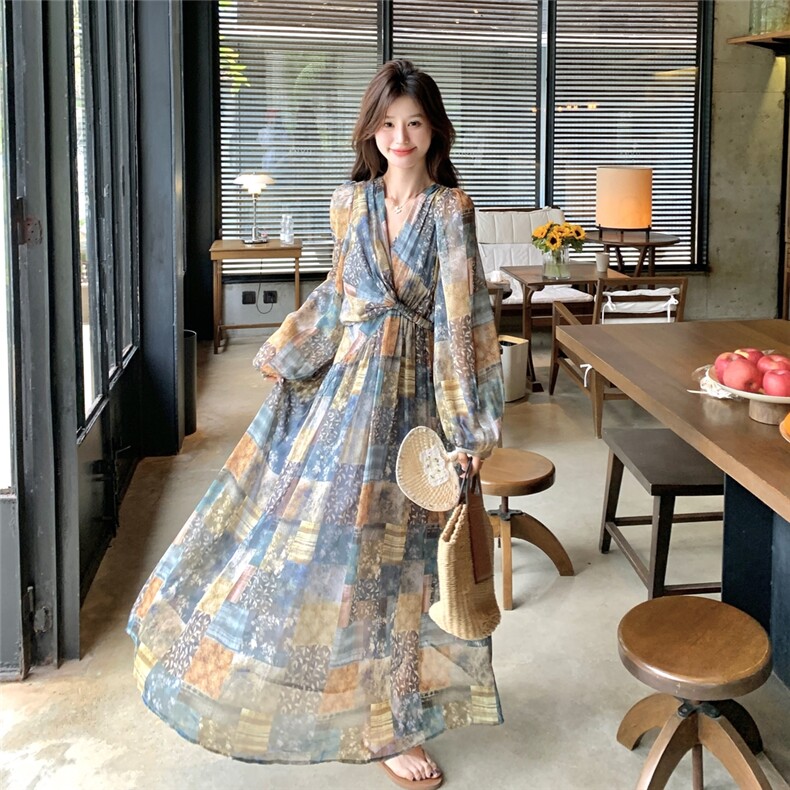 法式复古碎花连衣裙女2025夏季新款设计感小众收腰显瘦气质长裙子,女装连衣裙,韩蜜菓