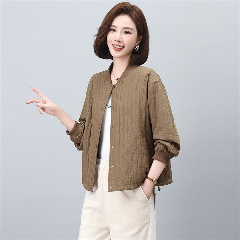 秋季咖色女士短外套2024新款妈妈品牌宽松休闲夹克上衣春秋装,女装短外套,文熹诺