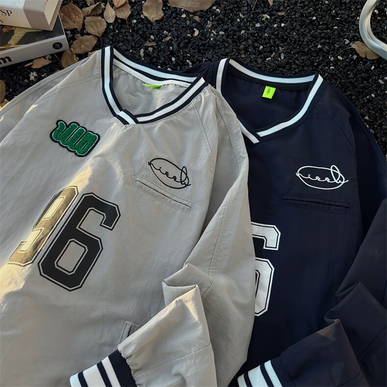 港风秋款男V领卫衣棒球服运动条纹夹克外套WY66P45,男装夹克,星座1013-1