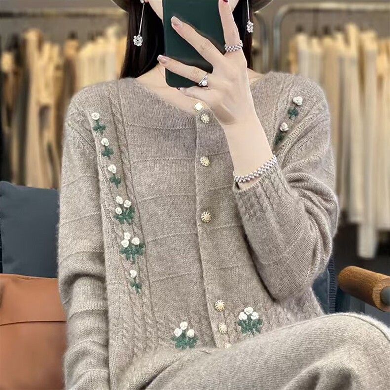 100%纯羊毛开衫女圆领重工刺绣钩花毛衣外套宽松气质羊绒针织上衣,针织衫/毛衣,萱芳婷羊绒