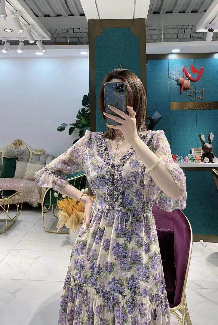 夏季新款，碎花连衣裙，女装连衣裙，芳姿菲