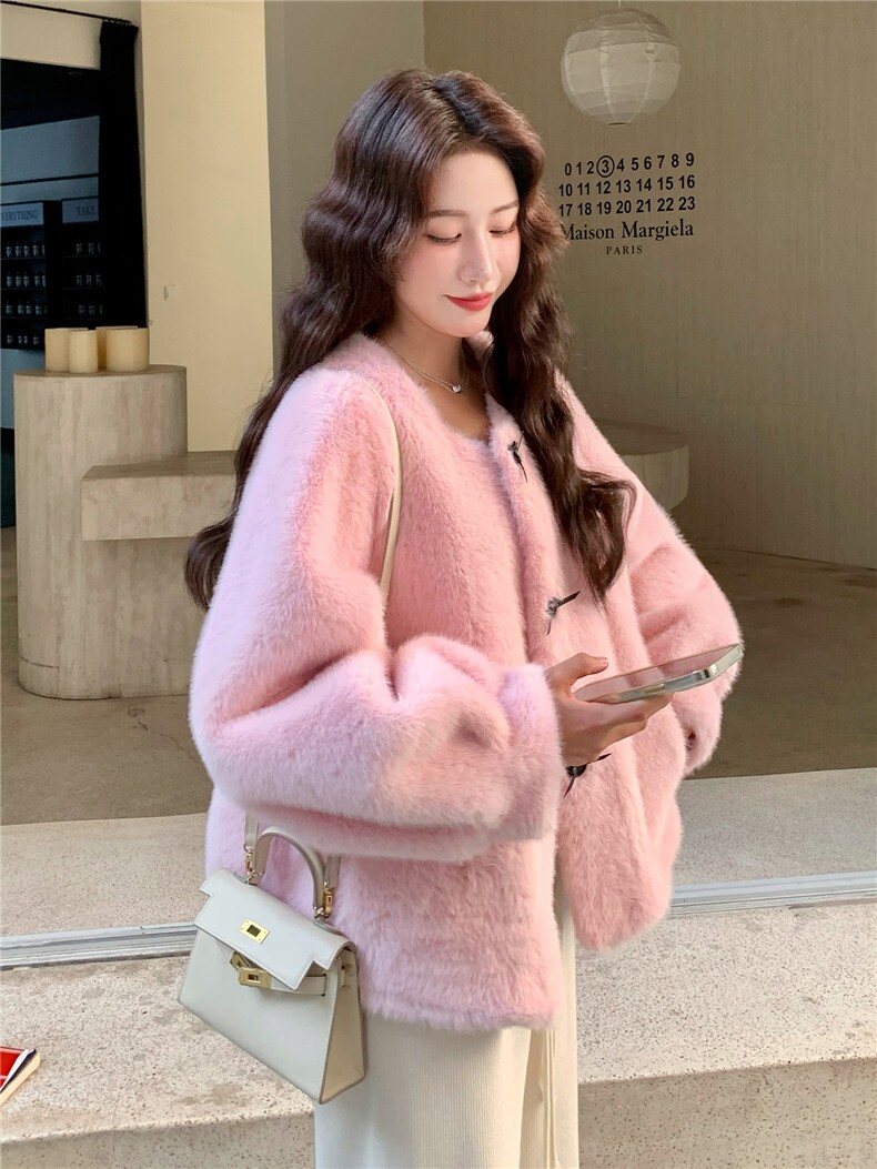 毛绒冬季外套女2025新款小个子羊羔毛甜美立领温柔可爱设计感上衣,女装卫衣/绒衫,欣美人