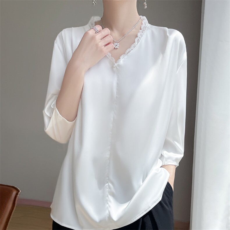 2025夏季新款V领缎面气质钩花蕾丝短袖女士宽松显瘦七分袖上衣T恤，女装T恤，暖习羊绒