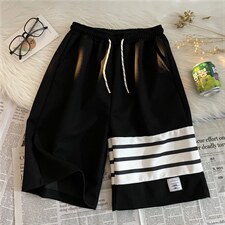黑色
