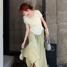休闲体恤半身裙套装女夏季绝美钉珠短袖小个子两件套2025年夏季，商品下架区，欣美人